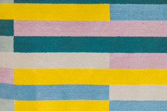 色彩斑斓的地毯与手使图形模式