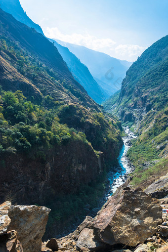 山河深喉咙春天一天喜马拉雅山脉尼泊尔