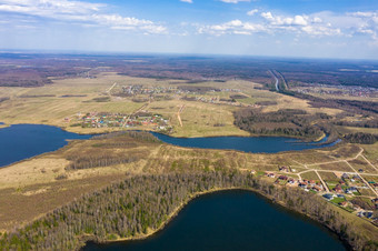 视图从的无人机的介绍储层春天一天伊凡诺沃地区俄罗斯