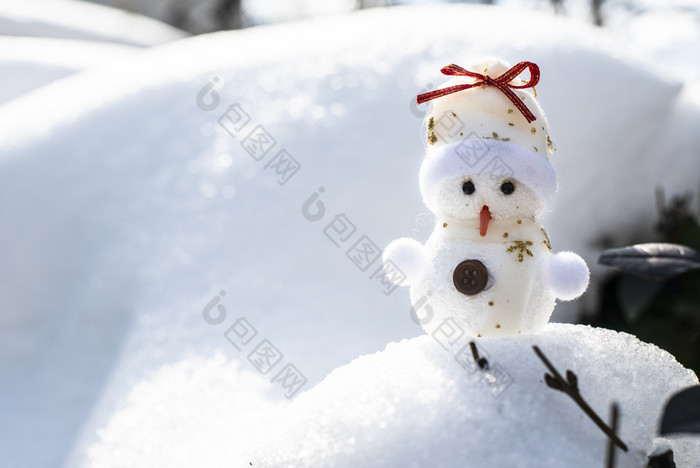 小雪人雪回来太阳光小雪人雪