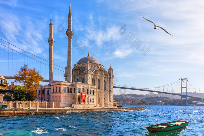 美丽的奥塔奎清真寺伊斯坦布尔关闭视图美丽的奥塔奎清真寺伊斯坦布尔关闭视图