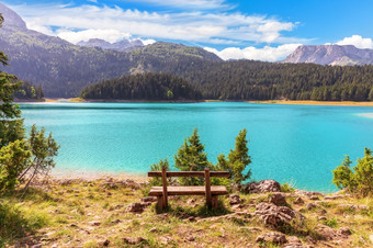 美妙的黑色的湖的国家公园黑山共和国美妙的黑色的湖的国家公园黑山共和国