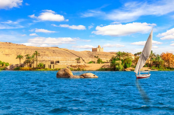 帆船的尼罗河和的视图<strong>阿斯旺</strong>埃及帆船的尼罗河和的视图<strong>阿斯旺</strong>埃及