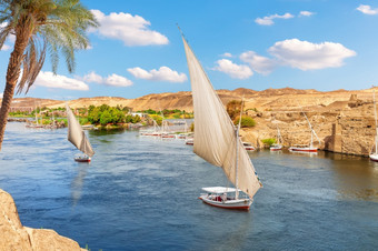帆船的<strong>尼罗河</strong>著名的视图阿斯旺城市埃及帆船的<strong>尼罗河</strong>著名的视图阿斯旺城市埃及
