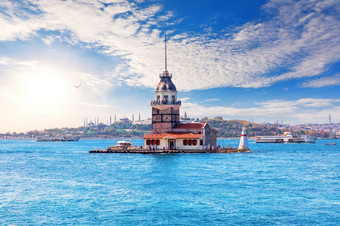 著名的少女rsquo塔横跨博斯普鲁斯海峡马尔马拉海伊斯坦布尔火鸡的少女rsquo塔横跨博斯普鲁斯海峡马尔马拉海伊斯坦布尔火鸡
