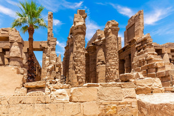 仍然是卡纳克寺庙卢克索中央列的多柱式建筑大厅埃及仍然是卡纳克寺庙卢克索中央列的多柱式建筑大厅埃及
