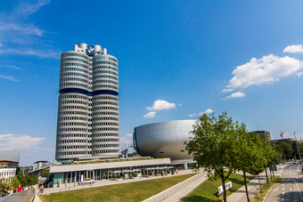 宝马博物馆慕尼黑巴伐利亚与蓝色的天空办公室有被拍摄欧洲旅行德国