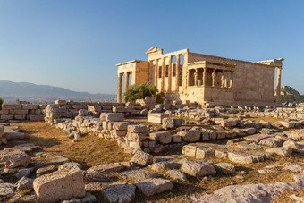包含寺庙废墟的<strong>卫城</strong>雅典希腊6月下午
