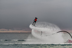 水飞机体育运动flyboard的地中海
