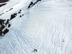 面积视图冬天山和滑雪山坡上为自由滑雪景观冬天自然飞行在滑雪基地特斯基alatoo山tian-shan警察局吉尔吉斯斯坦面积视图冬天山和滑雪山坡上为自由滑雪景观冬天自然飞行在滑雪基地