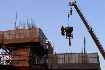 建设网站与起重机和建筑工业建设