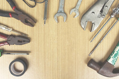 工具和设备为修复和建设