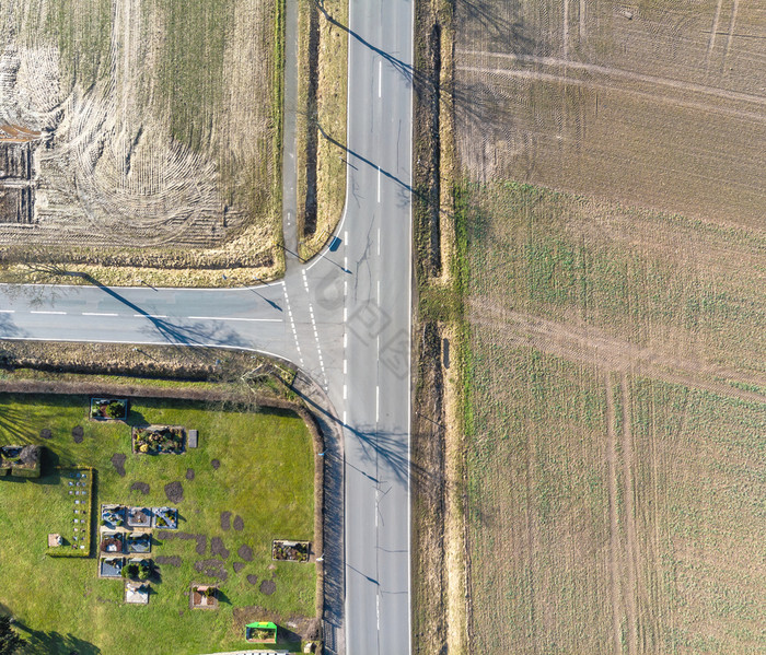 空中视图的转从的左国家路德国摘要印象由于垂直角视图使与无人机
