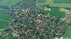 空中视图从小飞机米以上海水平从区萨尔茨晶格德国较低的萨克森