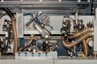片段内部控制机制和芯片删除系统现代木工机使用空气吸片段的内部系统现代木工机与机制为控制和删除锯末