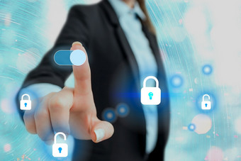 图形挂锁为网络数据信息安全应用程序系统图形最新的数字技术保护数据挂锁安全的虚拟显示商人与锁安全