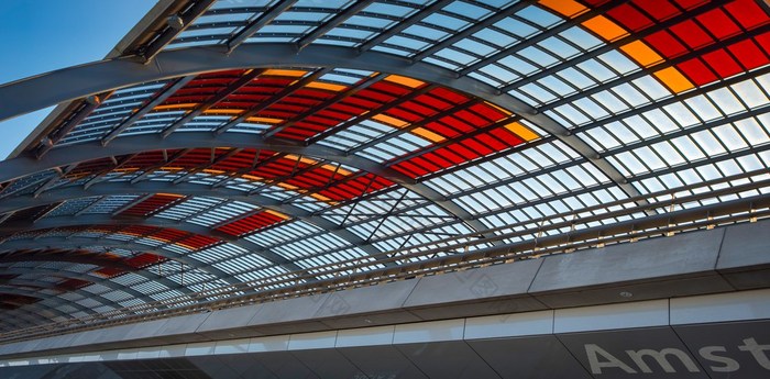 玻璃屋顶阿姆斯特丹中央站的荷兰玻璃屋顶阿姆斯特丹中央站