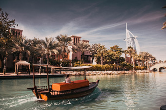 迪拜阿联酋2月视图迪拜塔阿拉伯的世界只有七个星星酒店见过从麦地那朱美拉奢侈品度假胜地哪一个包括酒店和露天市场<strong>推广</strong>使用在在赫卡