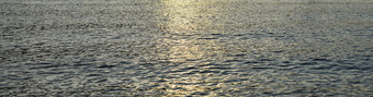 小水波是移动的河纹理背景晚上太阳河水长海报小水波是移动的河纹理背景晚上太阳河水