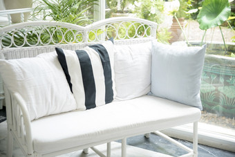 奢侈品白色沙发椅子现代装饰首页室内设计白色沙发将多风格枕头