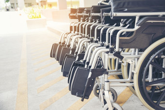 行轮椅停车为残疾病人服务医疗医院与复制空间集团轮椅行服务医院
