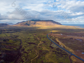 全景视图色彩斑斓的<strong>流纹</strong>岩火山山兰德曼纳劳卡纯荒野冰岛