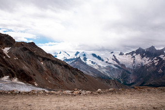 视图高山与岩石和冰景观瑞士神奇的阿尔卑斯<strong>山脉</strong>欧洲自然视图高山与岩石和冰景观瑞士神奇的阿尔卑斯<strong>山脉</strong>欧洲