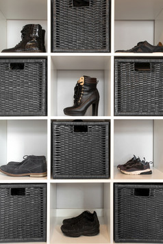 有组织的鞋架现代室内各种各样的鞋子木架子上存储为鞋子现代首页关闭有组织的鞋架现代室内各种各样的鞋子木架子上存储为鞋子现代首页