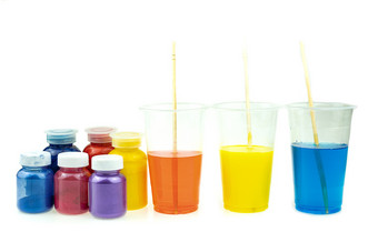 混合颜色环氧树脂树脂塑料杯为铸造稳定木和松锥混合动力