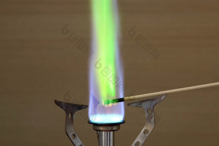 点火铜氧化迷你燃烧器与木坚持的迷你燃烧器化学实验点火铜氧化迷你燃烧器与坚持的迷你燃烧器化学实验