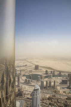 视图从以上沙漠城市就像明星战争