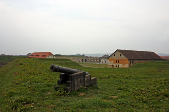 的堡垒布罗德堡垒斯拉沃尼亚布罗德克罗地亚的堡垒是构造的世纪国防对的奥斯曼帝国帝国老大炮前面计划