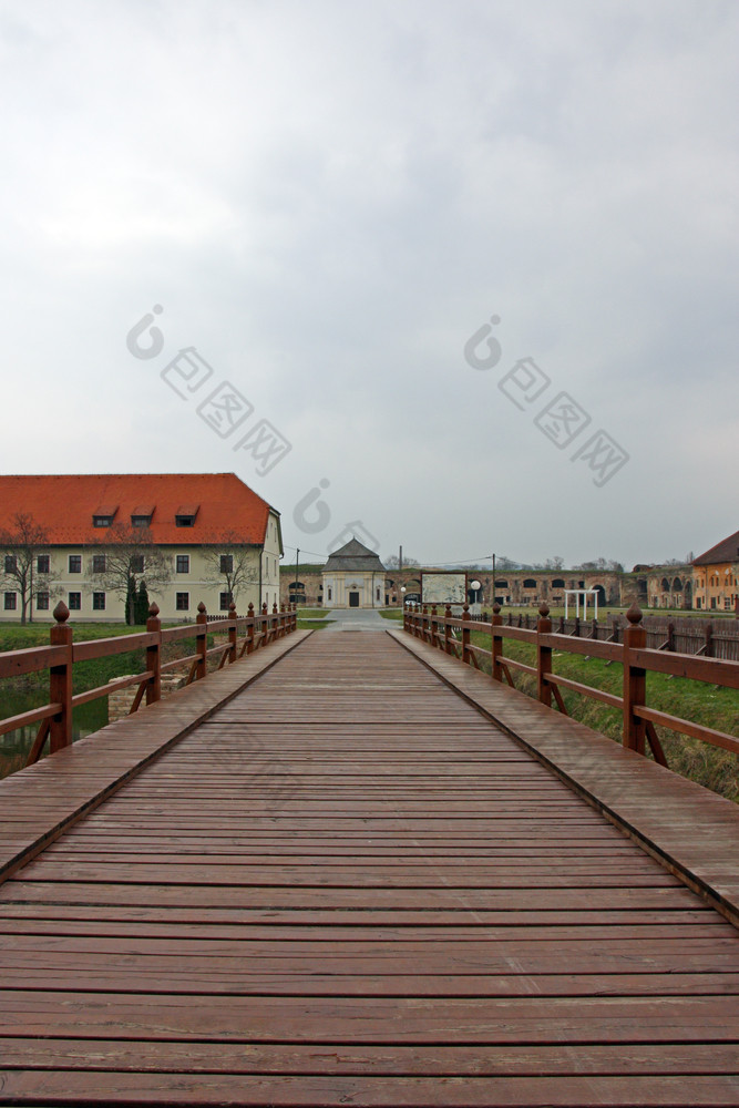 视图的堡垒布罗德在的桥的堡垒斯拉沃尼亚布罗德克罗地亚是构造的世纪国防对的奥斯曼帝国帝国