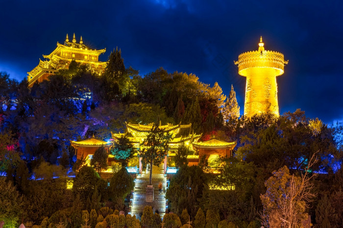 场景guishan寺庙《暮光之城》时间shangri云南中国旅游和旅行佛教和藏文文化概念