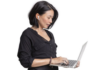 肖像新一代亚洲女商人工作移动PC电脑孤立的白色背景