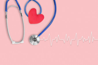 蓝色的<strong>听诊器</strong>医疗与红色的心和心电图粉红色的背景的想法为健康哪概念复制空间为文本