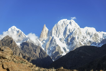 夫人手指和hunza峰山与雪封顶喀拉昆仑山脉范围hunza谷吉尔吉特巴尔蒂斯坦<strong>巴基斯坦</strong>