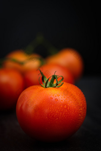 仍然生活新鲜的成熟的西红柿木背景选择焦点点好健康概念垂直图片风格