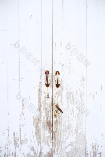 老维塔奇木白色通过与老门闩处理