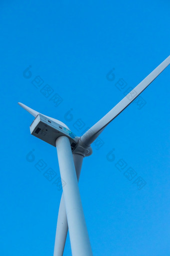 <strong>风</strong>涡轮机那可以收到和转换的动能能源从的运动的<strong>风</strong>成<strong>机械</strong>能源和的<strong>机械</strong>能源可以使用直接泵水生成电