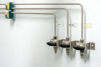 阀门氮氦氧气空气零管道和气体压力计与监管机构为监控测量压力生产过程化学实验室房间