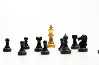 金国际象棋王站周围其他国际象棋概念领袖<strong>必须有</strong>勇气和挑战的竞争领导和业务愿景为赢得业务游戏