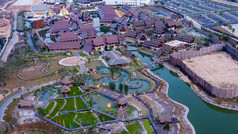 空中视图传说暹罗新泰国传统的文化公园位于芭堤雅泰国