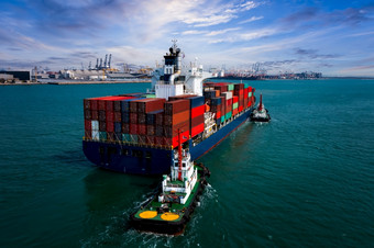 容器船运输大货物物流进口出口货物在国际上在世界范围内和航运港口背景行业业务服务运输容器船海高角视图