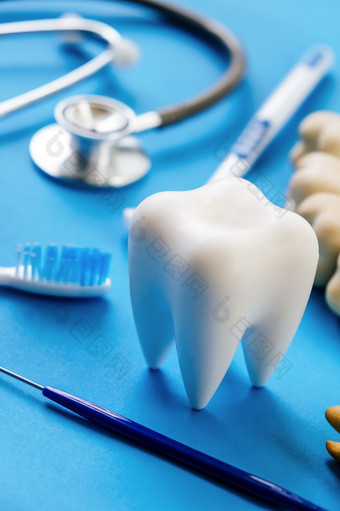 牙科模型和牙科设备蓝色的背景概念图像牙科背景牙科卫生背景