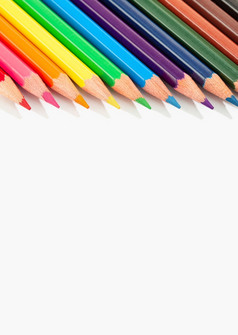 颜色铅笔孤立的白色背景色彩斑斓的彩色的铅笔复制空间