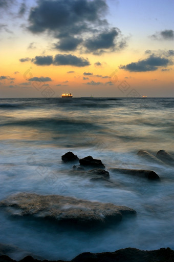 地中海海岸<strong>南部</strong>以色列附近的城市阿什凯隆地中海海岸以色列