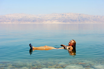 的海岸的死海附近一个格迪自然储备以色列死海