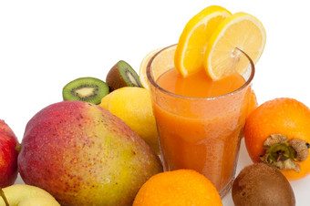 玻璃新鲜的复合维生素汁橙子柠檬猕猴桃芒果苹果而且柿子水果