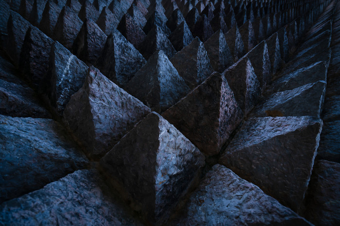 锋利的提示混凝土体系结构纹理背景艺术图片独特的模式黑暗石头雕刻指出三角形形状概念障碍工作生活粗糙的纹理混凝土墙